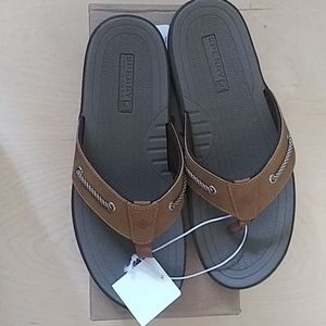 Sandal